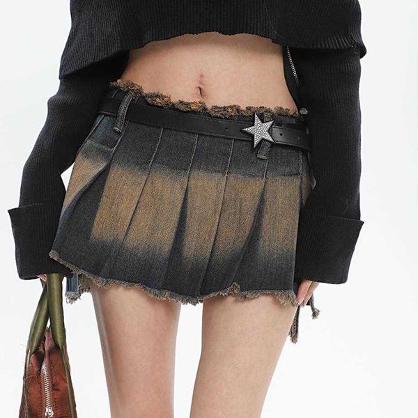 do old vintage denim skirt low waist one piece style short skirt y2k women's new ruffled edge pack hip half skirt mini skirt, Black
do old vintage denim skirt low waist one piece style short skirt y2k women's new ruffled edge pack hip half skirt mini skirt, Black
