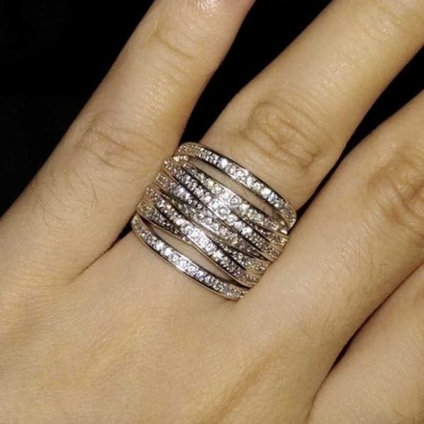 band rings luxury fashion female engagement bride love ring us size 612 j230531, Silver
band rings luxury fashion female engagement bride love ring us size 612 j230531, Silver
