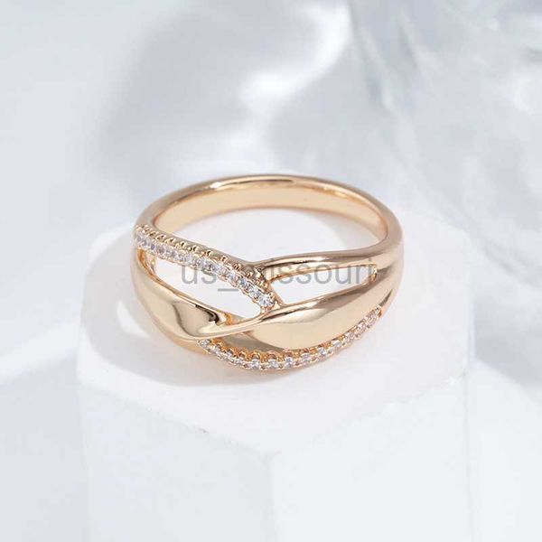 band rings new design hollow twist line luxury rings for women 585 rose gold tiny zircon fine finger jewelry fashion party trend rings j2305, Silver
band rings new design hollow twist line luxury rings for women 585 rose gold tiny zircon fine finger jewelry fashion party trend rings j2305, Silver