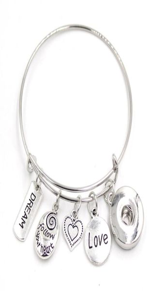 whole 18mm snap jewelry heart charm bracelets women bracelet adjustable bangle bracelet snap bracelet valentine gifts follow y7960694, Golden;silver
whole 18mm snap jewelry heart charm bracelets women bracelet adjustable bangle bracelet snap bracelet valentine gifts follow y7960694, Golden;silver
