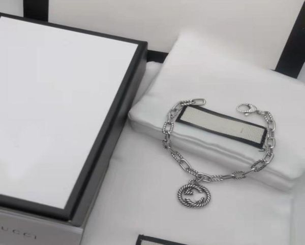 2021 new charm bracelets double interlocking retro ed pattern ladies bracelet with box5937103, Golden;silver
2021 new charm bracelets double interlocking retro ed pattern ladies bracelet with box5937103, Golden;silver