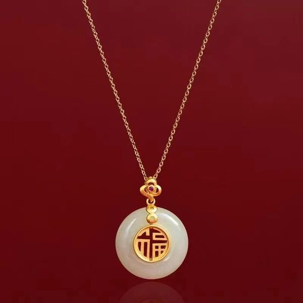 n jade peace buckle s925 necklace women's jade collar chain light luxury small public valentine's day gift for girlfriend, Silver
n jade peace buckle s925 necklace women's jade collar chain light luxury small public valentine's day gift for girlfriend, Silver
