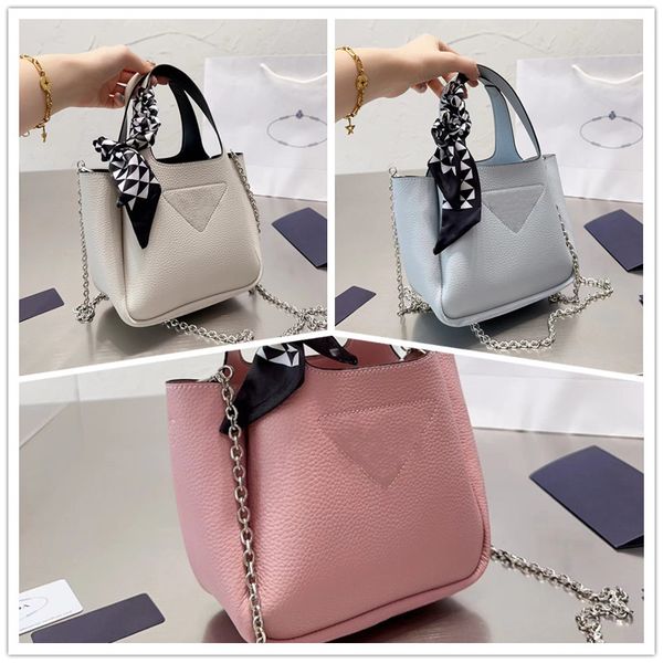 luxury triangle chain basket tote bag womens designer purses leather handbag wallets shoulder crossbody clutch metal fittings bags with scra
luxury triangle chain basket tote bag womens designer purses leather handbag wallets shoulder crossbody clutch metal fittings bags with scra
