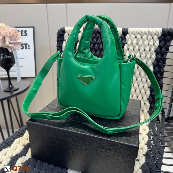 mini tote bag crossbody handbags triangle soft basket leather designer designer shoulder handbag padded plain underarm tote bags
mini tote bag crossbody handbags triangle soft basket leather designer designer shoulder handbag padded plain underarm tote bags