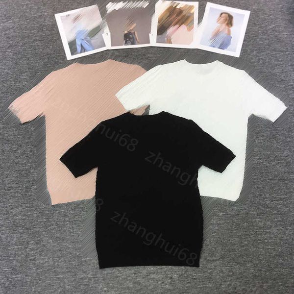 23ss womens knits womens designer clothing solid color round neck double f letter logo jacquard short sleeve knitted womens clothes a1, White
23ss womens knits womens designer clothing solid color round neck double f letter logo jacquard short sleeve knitted womens clothes a1, White