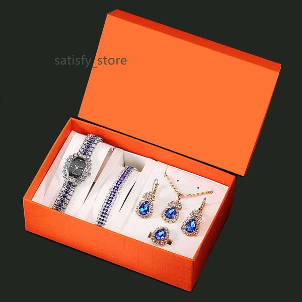 women's luxury fashion small full diamond steel band quartz watch+bracelet+necklace+eardrop gift box set, Slivery;golden
women's luxury fashion small full diamond steel band quartz watch+bracelet+necklace+eardrop gift box set, Slivery;golden