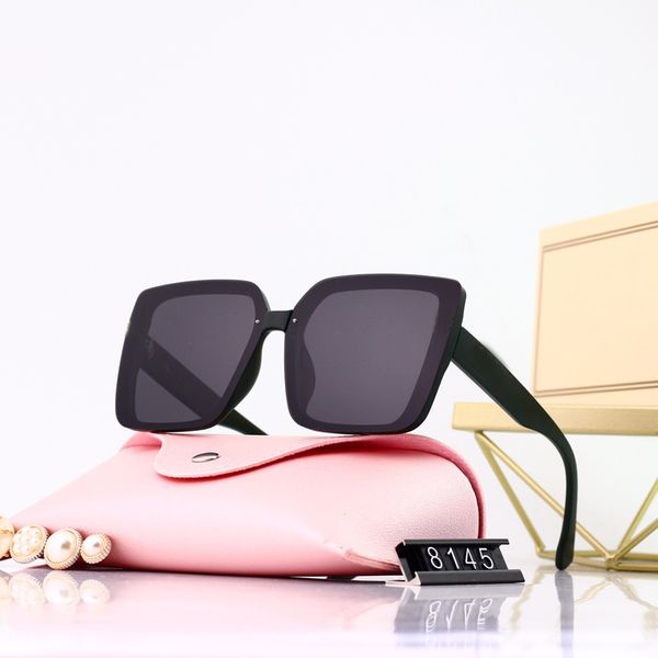 designer sunglasses luxury sunglasses for women men classic uv400 eyeglasses fashion sunglasses suitable outdoors beach 3 color with box 814, White;black
designer sunglasses luxury sunglasses for women men classic uv400 eyeglasses fashion sunglasses suitable outdoors beach 3 color with box 814, White;black