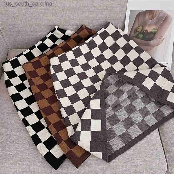 fashion checkerboard plaid knitted hip skirt women high waist thin a-line mini skirts female retro minimalist base short skirts l230522, Black
fashion checkerboard plaid knitted hip skirt women high waist thin a-line mini skirts female retro minimalist base short skirts l230522, Black