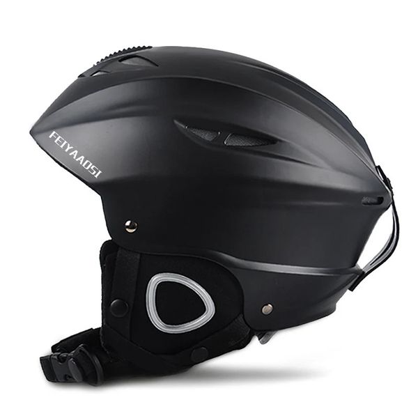 Ski Helmets Outdoor adult Safety Helmet Integrallymolded Men Women Snow Skiing helmet Snowboard Skateboard Sports Mens 231202
Ski Helmets Outdoor adult Safety Helmet Integrallymolded Men Women Snow Skiing helmet Snowboard Skateboard Sports Mens 231202