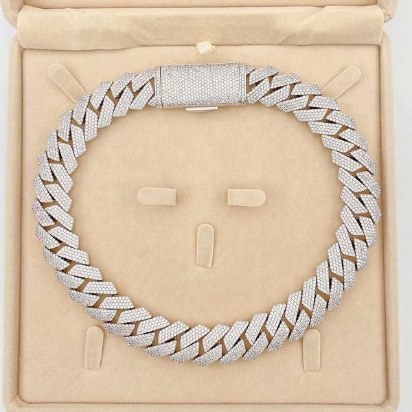 Top Quality Pass Tester Vvs Moissanite Bling 18Mm Iced Out Diamond Miami Cuban Link Chain
Top Quality Pass Tester Vvs Moissanite Bling 18Mm Iced Out Diamond Miami Cuban Link Chain