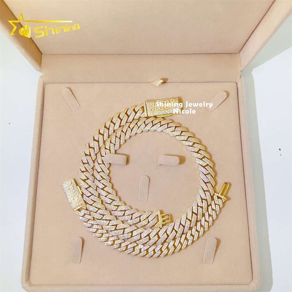 Custom Hip Hop Jewelry 3 Rows Diamond 14Mm Width Plated Rose Gold Sier Moissanite Cuban Link Chain
Custom Hip Hop Jewelry 3 Rows Diamond 14Mm Width Plated Rose Gold Sier Moissanite Cuban Link Chain