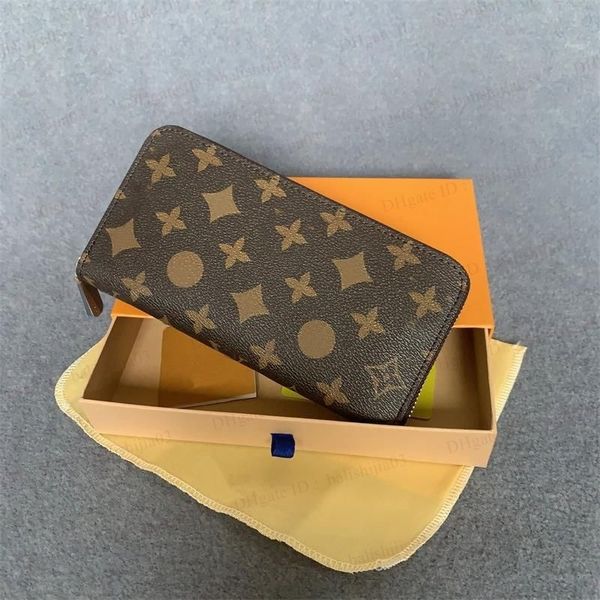 Fashion designer wallets mens womens leather bags Highs quality Multiple flower letter zipper coin purse checked card holders with Original Box, Pink
Fashion designer wallets mens womens leather bags Highs quality Multiple flower letter zipper coin purse checked card holders with Original Box, Pink