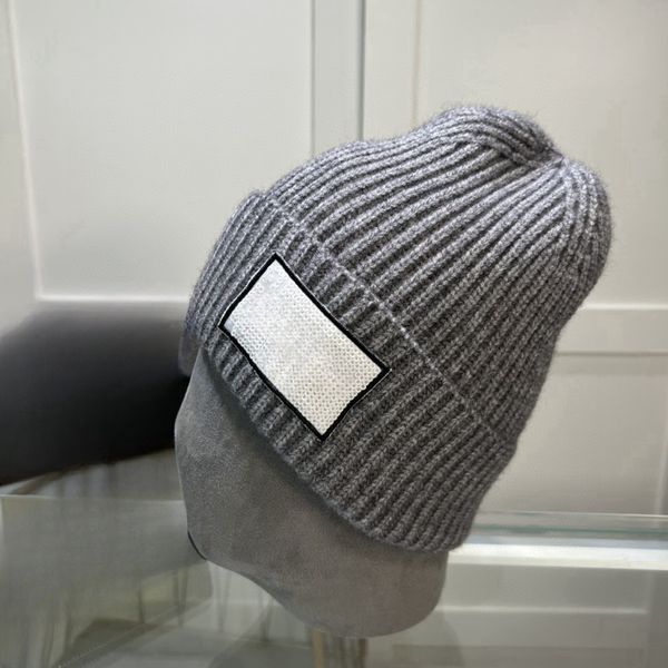 Hats Beanie 2023 Designer For Men Women Autumn And Winter Essential Small Perfume Style New Fashion Classic Sport Solid Color Neutral Warm, Khaki
Hats Beanie 2023 Designer For Men Women Autumn And Winter Essential Small Perfume Style New Fashion Classic Sport Solid Color Neutral Warm, Khaki