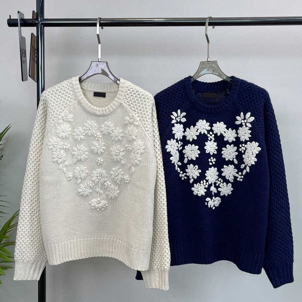 Knits Women' Autumn and Winter Long sleeved Heavy Industry Embroidered Flower Pullover Bottom Woolen Sweater Loose Soft Glutinous Lazy Celebrity Top UWUL, Short sleeved (beige)
Knits Women' Autumn and Winter Long sleeved Heavy Industry Embroidered Flower Pullover Bottom Woolen Sweater Loose Soft Glutinous Lazy Celebrity Top UWUL, Short sleeved (beige)
