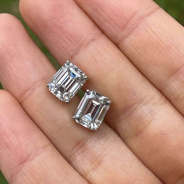Zuanfa Different Sizes VVS Sterling Sier GRA Certificate Stud Emerald Moissanite Earrings
Zuanfa Different Sizes VVS Sterling Sier GRA Certificate Stud Emerald Moissanite Earrings