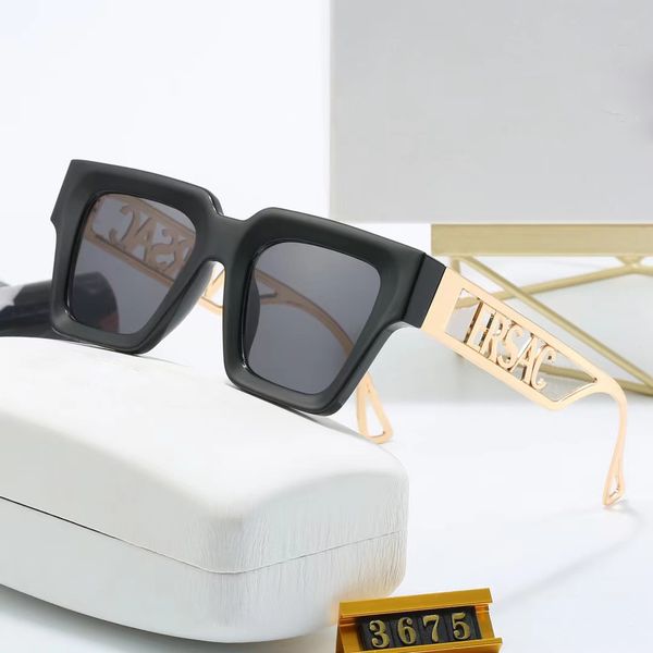 Designer Mens Sunglasses Letters Big Frame Women Sun Glass Stainless Goggle Adumbral 5 Colors Option Eyeglasses
Designer Mens Sunglasses Letters Big Frame Women Sun Glass Stainless Goggle Adumbral 5 Colors Option Eyeglasses