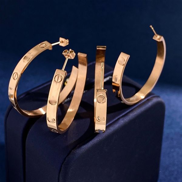 Luxury fashion designer titanium steel women's rose gold earrings exquisite simple match gold earrings women's jewelry Christmas gifts
Luxury fashion designer titanium steel women's rose gold earrings exquisite simple match gold earrings women's jewelry Christmas gifts
