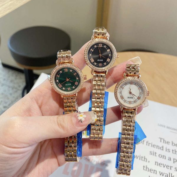 Top quality OMG Watches Luxury Designer Watch accessories for men and women Tiktok live broadcast fashion diamond inlaid women's quartz movement steel band watch
Top quality OMG Watches Luxury Designer Watch accessories for men and women Tiktok live broadcast fashion diamond inlaid women's quartz movement steel band watch