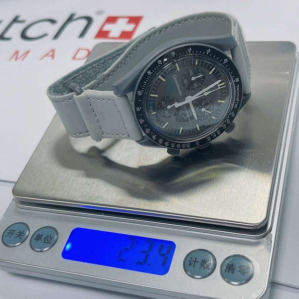 Omg Top Quality Moonswatch Luxury classic designer watches for men and women Svo Nine Planets 11 Planet Ultra Light Neutral Watches Men's Watch with Original Box
Omg Top Quality Moonswatch Luxury classic designer watches for men and women Svo Nine Planets 11 Planet Ultra Light Neutral Watches Men's Watch with Original Box