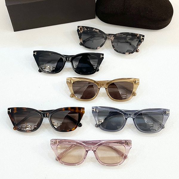 

Cat eye square sunglasses fashionable and elegant for men and women with an acetate frame metal T-symbol on temples and a nameplate on the back of the plate legs FT1031