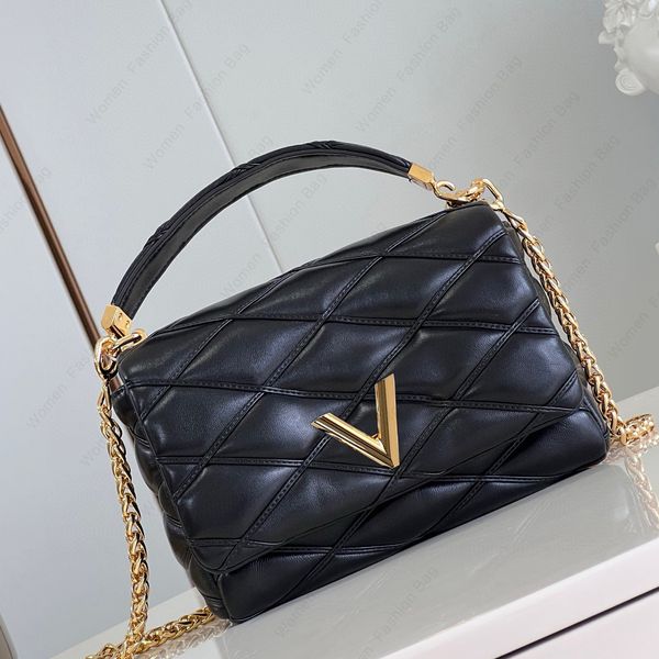 Top 1:1 Mirror Quality Go-14 MM Wallet Luxurys Handbags Designer Shoulder Bag Chain Bag Lock Designer Bag Lady Crossbody Bag Bags Purse with Complete Packaging Gift Box, 3-colour
Top 1:1 Mirror Quality Go-14 MM Wallet Luxurys Handbags Designer Shoulder Bag Chain Bag Lock Designer Bag Lady Crossbody Bag Bags Purse with Complete Packaging Gift Box, 3-colour