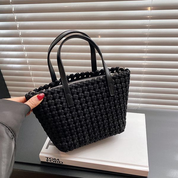 Outlet factory ladies shoulder bags 2 colors classic hand-woven bucket bag this year popular thick leather handbag Joker black fashion backpack 878#, Image colors
Outlet factory ladies shoulder bags 2 colors classic hand-woven bucket bag this year popular thick leather handbag Joker black fashion backpack 878#, Image colors