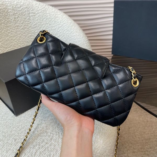 Women's chain bag luxury single shoulder crossbody bag top diamond check bag designer bag square new handbag purse, Purple
Women's chain bag luxury single shoulder crossbody bag top diamond check bag designer bag square new handbag purse, Purple