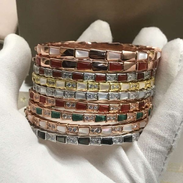 Seiko Edition Snake Bone Beijia Diamond Bracelet Thick Gold Electroplated Buckle Edition Bracelet With Natural Fritillaria
Seiko Edition Snake Bone Beijia Diamond Bracelet Thick Gold Electroplated Buckle Edition Bracelet With Natural Fritillaria