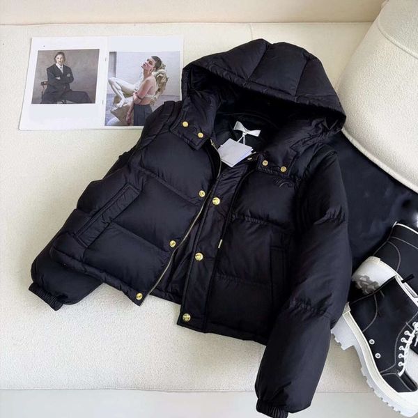 Autumn and winter dual wear thick plush women' down jacket brown leather logo sleeves detachable vest fashion women' clothing, Coffee
Autumn and winter dual wear thick plush women' down jacket brown leather logo sleeves detachable vest fashion women' clothing, Coffee