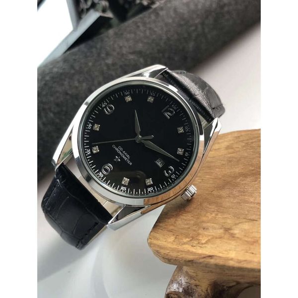 Designer Breit Watches Men's Luxury watches Top watch 2023 Men's Three Needle Quartz Watch with Centennial Alloy Steel Case and Calendar Function quality luxury watch
Designer Breit Watches Men's Luxury watches Top watch 2023 Men's Three Needle Quartz Watch with Centennial Alloy Steel Case and Calendar Function quality luxury watch