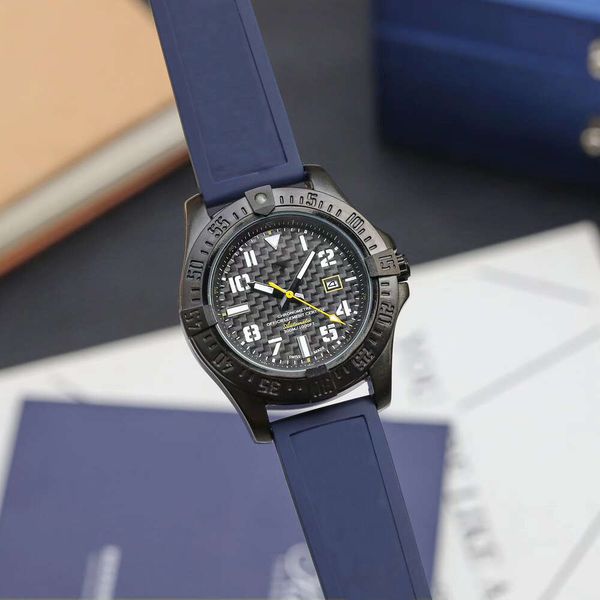Designer Breit Watches Men's Luxury watches Top watch Quartz Watch Star Live Centennial Watch Three Needle Running Second Series watches fashion accessories
Designer Breit Watches Men's Luxury watches Top watch Quartz Watch Star Live Centennial Watch Three Needle Running Second Series watches fashion accessories