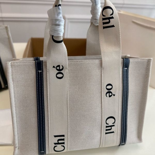 Designer tote bag women's shopping bag leather felt cowhide treatment fashion shoulder crossbody bag, 26x20cm
Designer tote bag women's shopping bag leather felt cowhide treatment fashion shoulder crossbody bag, 26x20cm