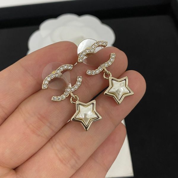 Light Luxury Full Diamond Resin Five-pointed Star Earrings Double Letter Earrings Temperament Advanced Sense Designer Earrings Small
Light Luxury Full Diamond Resin Five-pointed Star Earrings Double Letter Earrings Temperament Advanced Sense Designer Earrings Small