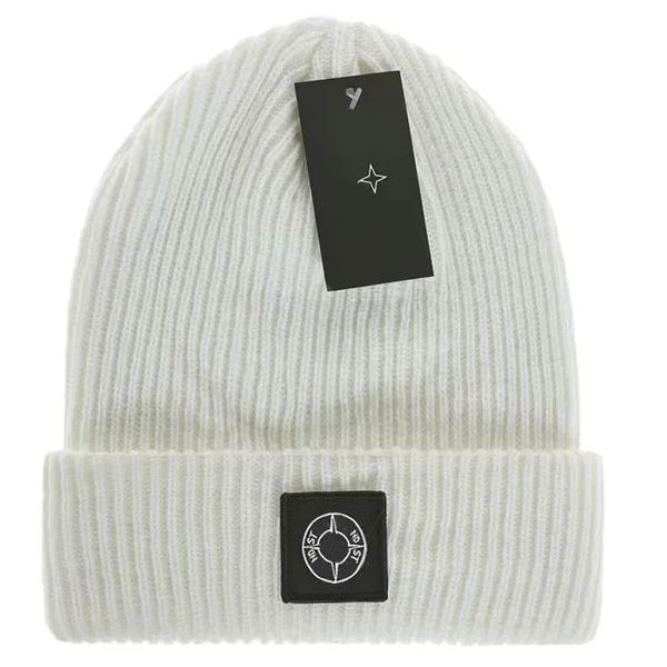 Italian fashion brand high-quality knit cap luxury designer men and women casual versatile knit cap fall and winter outdoor warm wool cap couple cap, Grey
Italian fashion brand high-quality knit cap luxury designer men and women casual versatile knit cap fall and winter outdoor warm wool cap couple cap, Grey