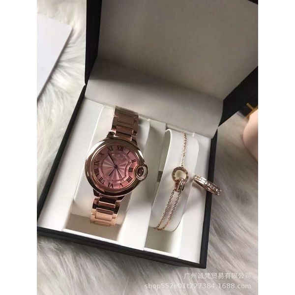 Designer Carti's Watches Fashion Luxury Watch Classic watches Three Piece Set with Gift Box Titanium Steel Jewelry Steel Band Quartz Women's Watch Bracelet Ring Set
Designer Carti's Watches Fashion Luxury Watch Classic watches Three Piece Set with Gift Box Titanium Steel Jewelry Steel Band Quartz Women's Watch Bracelet Ring Set