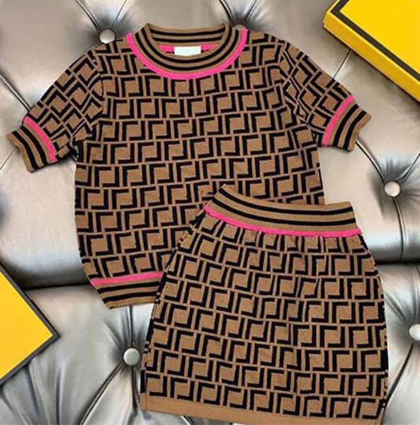 NE West Kids Clothing Girls F Designer Skirt and O Neck Shirt Set Baby Clothes Children Tracksuit Full Summer Outfit Kid Top Tees Skirts AAAAA, Brown
NE West Kids Clothing Girls F Designer Skirt and O Neck Shirt Set Baby Clothes Children Tracksuit Full Summer Outfit Kid Top Tees Skirts AAAAA, Brown