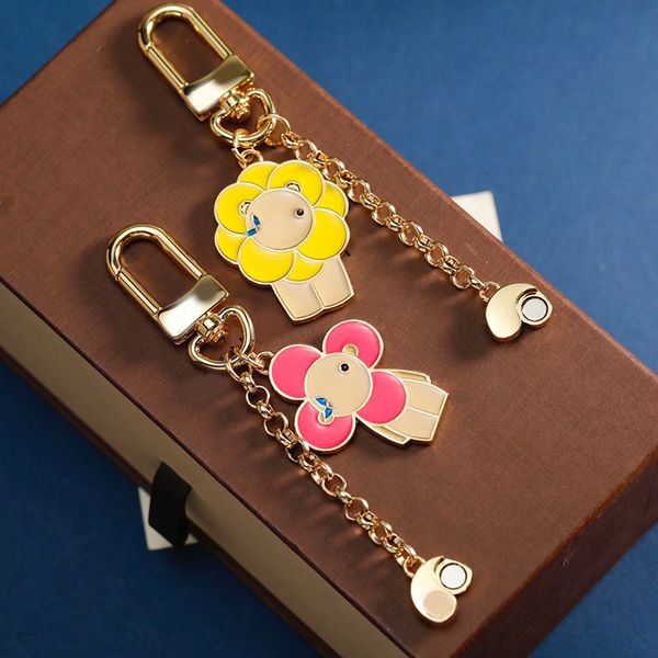 

Fashion Womens Mens Keychain Designer Couples Cute Key Keyring Double Doll Pendant with Magnetic Buckle Chain Bag Charm Accessories CSD2312258-12