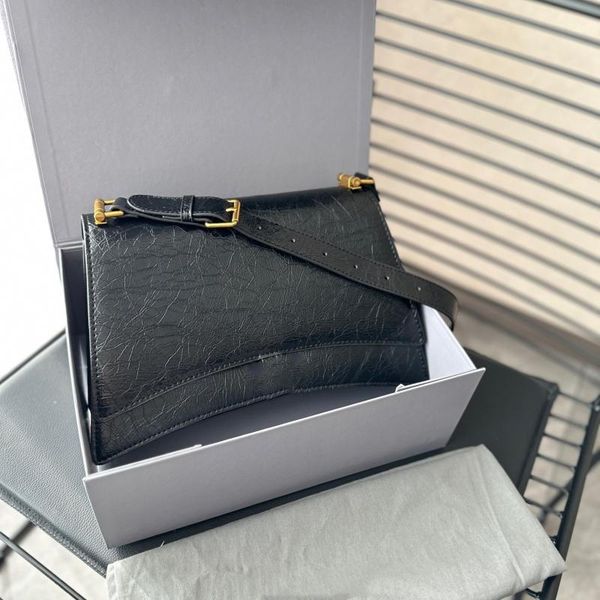 Designer Shoulder Bags Womens Fashion Chain Crossbody Bag Luxury Woman Handbag High Capacity Leather Big Size Handbags 10A Quality 43cm, Black
Designer Shoulder Bags Womens Fashion Chain Crossbody Bag Luxury Woman Handbag High Capacity Leather Big Size Handbags 10A Quality 43cm, Black