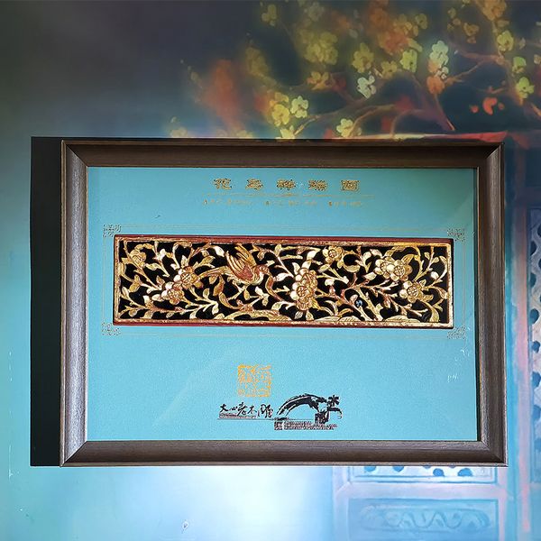 Old wood carving ornaments, prosperous, and noble,High quality solid wood painting crafts
Old wood carving ornaments, prosperous, and noble,High quality solid wood painting crafts