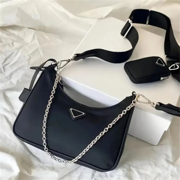 2024 5A Designer Nylon Student Outdoor Travel Shoulder Bag Men Ladies Quality Handbag Wallet Fashion Retro Star High, Green
2024 5A Designer Nylon Student Outdoor Travel Shoulder Bag Men Ladies Quality Handbag Wallet Fashion Retro Star High, Green