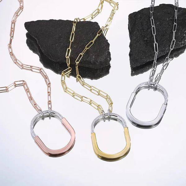 High Quality Classic 925 Sterling Silver Shiny AAA Zircon Oval Lock Pendant Necklace For Women Fashion Luxury Brand Jewelry Gift
High Quality Classic 925 Sterling Silver Shiny AAA Zircon Oval Lock Pendant Necklace For Women Fashion Luxury Brand Jewelry Gift