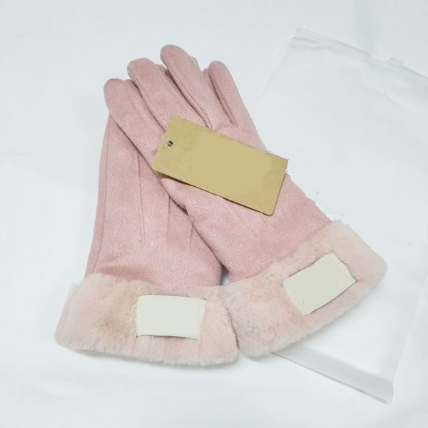 Winter casual warm five-finger gloves luxury fashion designer finger gloves unisex touch screen gloves outdoor sports riding essential gloves
Winter casual warm five-finger gloves luxury fashion designer finger gloves unisex touch screen gloves outdoor sports riding essential gloves