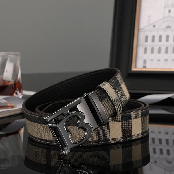 Designer belt mens belt Automatic buckle luxury stripe Letter buckle classic belts belts gold and silver black buckle casual width 3.8cm size 100-125cm fashion gif, No box
Designer belt mens belt Automatic buckle luxury stripe Letter buckle classic belts belts gold and silver black buckle casual width 3.8cm size 100-125cm fashion gif, No box