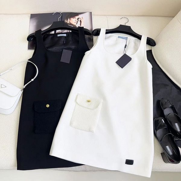 Women Dresses Classical Skirt Fashion Skims Slim Classic Pattern Silm 24SS Dresses Summer Womens Clothing Simple 2 Color
Women Dresses Classical Skirt Fashion Skims Slim Classic Pattern Silm 24SS Dresses Summer Womens Clothing Simple 2 Color