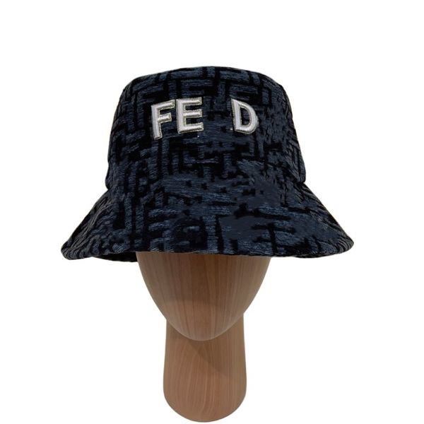 Luxury fashion designer letters printed fisherman hat men and women with the same fall and winter outdoor leisure fisherman hat fashion trend versatile hat, Khaki
Luxury fashion designer letters printed fisherman hat men and women with the same fall and winter outdoor leisure fisherman hat fashion trend versatile hat, Khaki