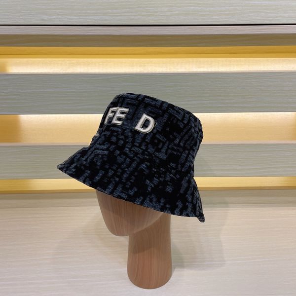 Men and women with the same models of fall and winter outdoor leisure fisherman hat fashion trend mountaineering cap luxury designer letters printed fisherman hat, Pink
Men and women with the same models of fall and winter outdoor leisure fisherman hat fashion trend mountaineering cap luxury designer letters printed fisherman hat, Pink