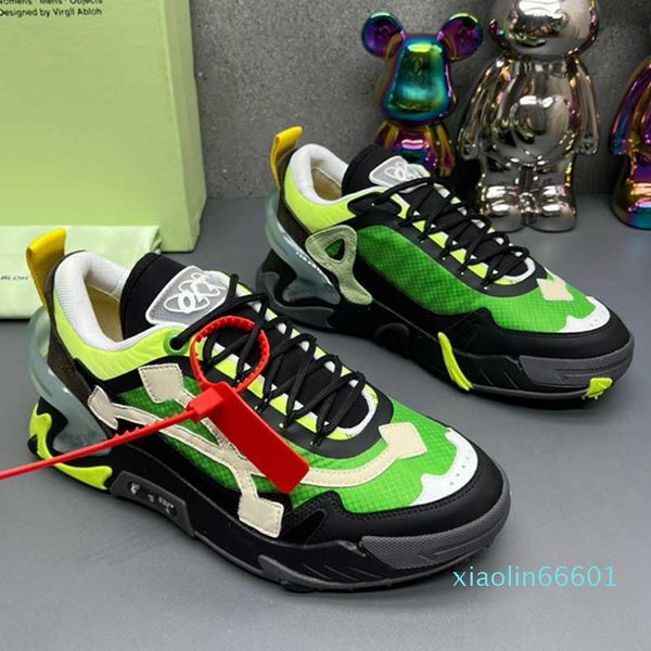 2023 r lining 80% polyester fiber upper fashionable men casual sports shoes 38-46, Of black
2023 r lining 80% polyester fiber upper fashionable men casual sports shoes 38-46, Of black