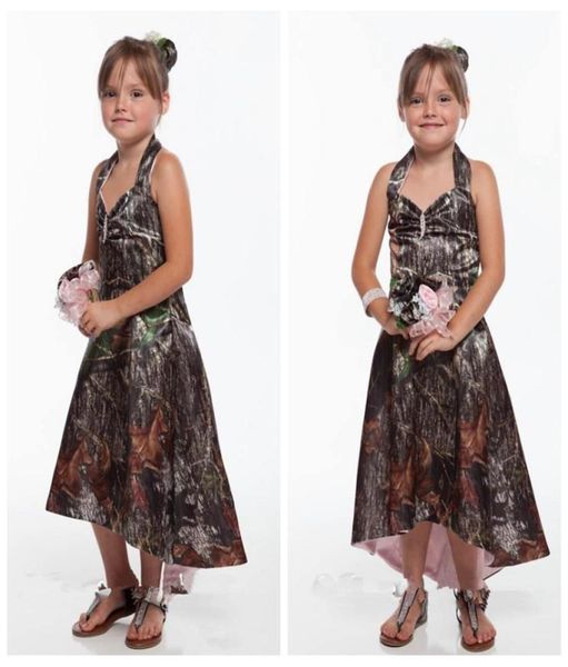 2022 camo first holy communion dresses halter crystal flower girl dresses girls pageant dress kids toddler party gowns 123806, White;blue
2022 camo first holy communion dresses halter crystal flower girl dresses girls pageant dress kids toddler party gowns 123806, White;blue