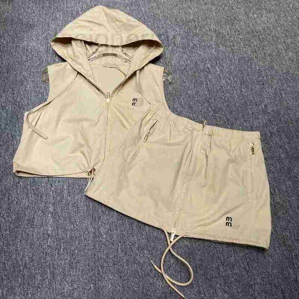 two piece dress designer embroidered nylon hooded tank with short and elastic waist zippered skirt set dx5g, White
two piece dress designer embroidered nylon hooded tank with short and elastic waist zippered skirt set dx5g, White