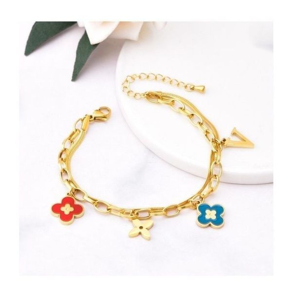 elegant design double layered bracelets red blue clover charm bracelet jewelry for women gift, Golden;silver
elegant design double layered bracelets red blue clover charm bracelet jewelry for women gift, Golden;silver